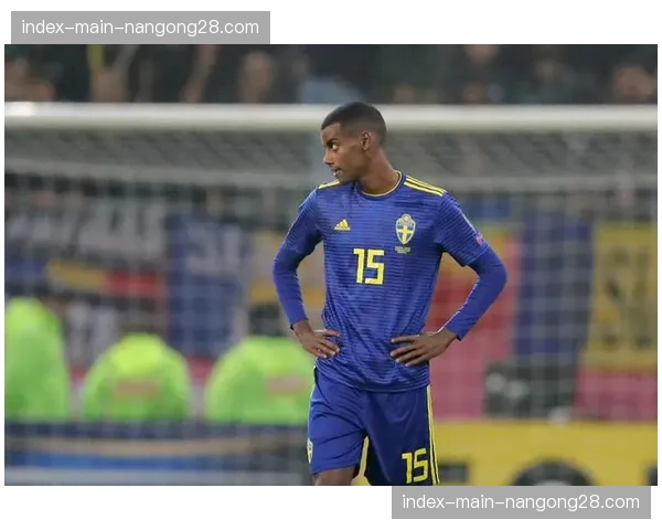 蒙彼利埃俱乐部因球迷种族歧视行为被正式起诉，可能面临空场处罚