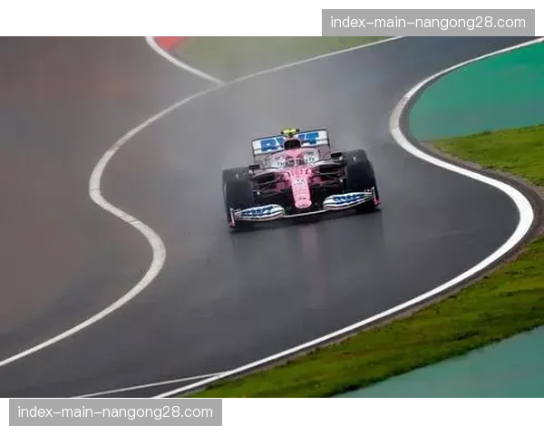 迈阿密站正赛，斯托尔撞车触发虚拟安全车，改变比赛走势